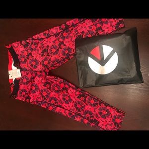 Ethika Women’s 3/4 leggings NWT 🌺🌺